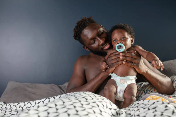 Tommee TIppee - Breastlike Night Soother | 6-18M | Glow in the Dark