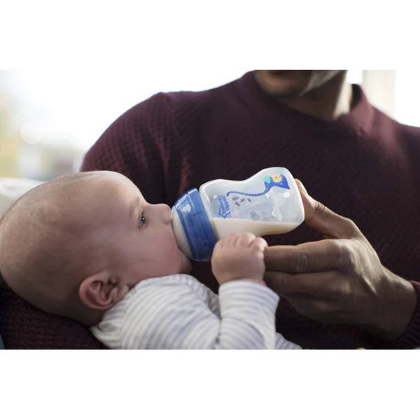 Tommee Tippee Advanced Anti Colic Decorated Bottle with Heat Sensing Tube, 260 ml, Girl