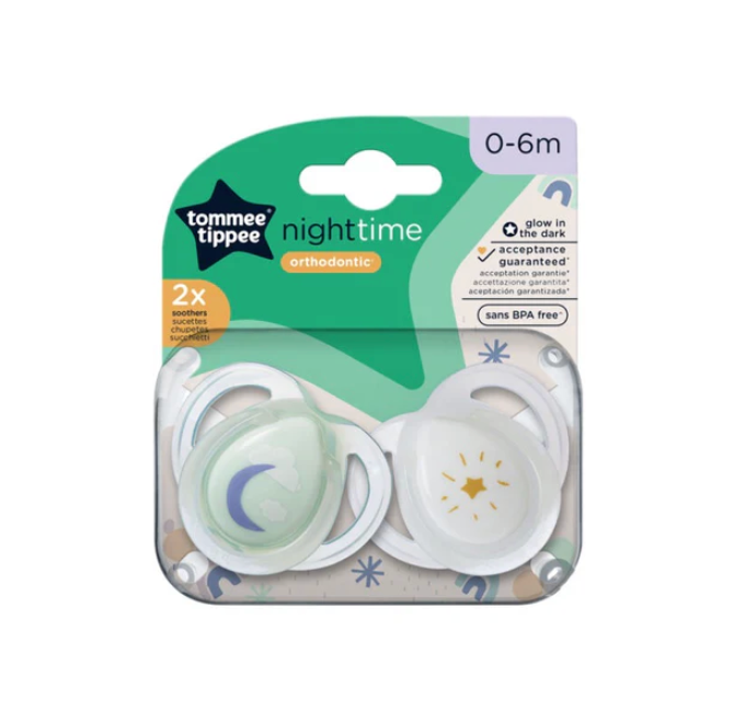 Tommee Tippee Night Time Soother | Glow in the Dark | 2 Soothers Green 0 - 6 Months